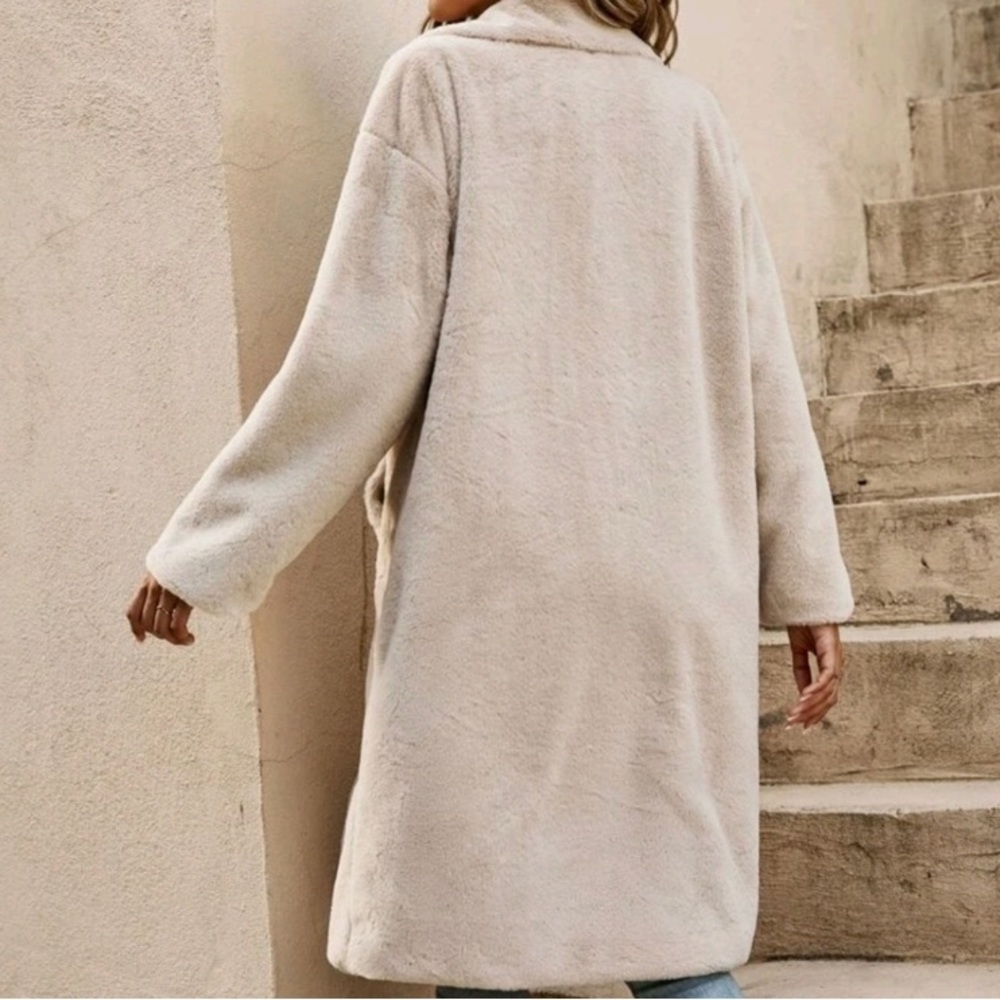 Coat - Picture 3 of 6